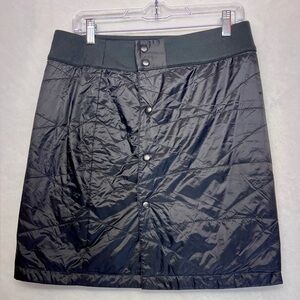 L.L. Bean Women's Insulated Black Puffer Skirt Size 6